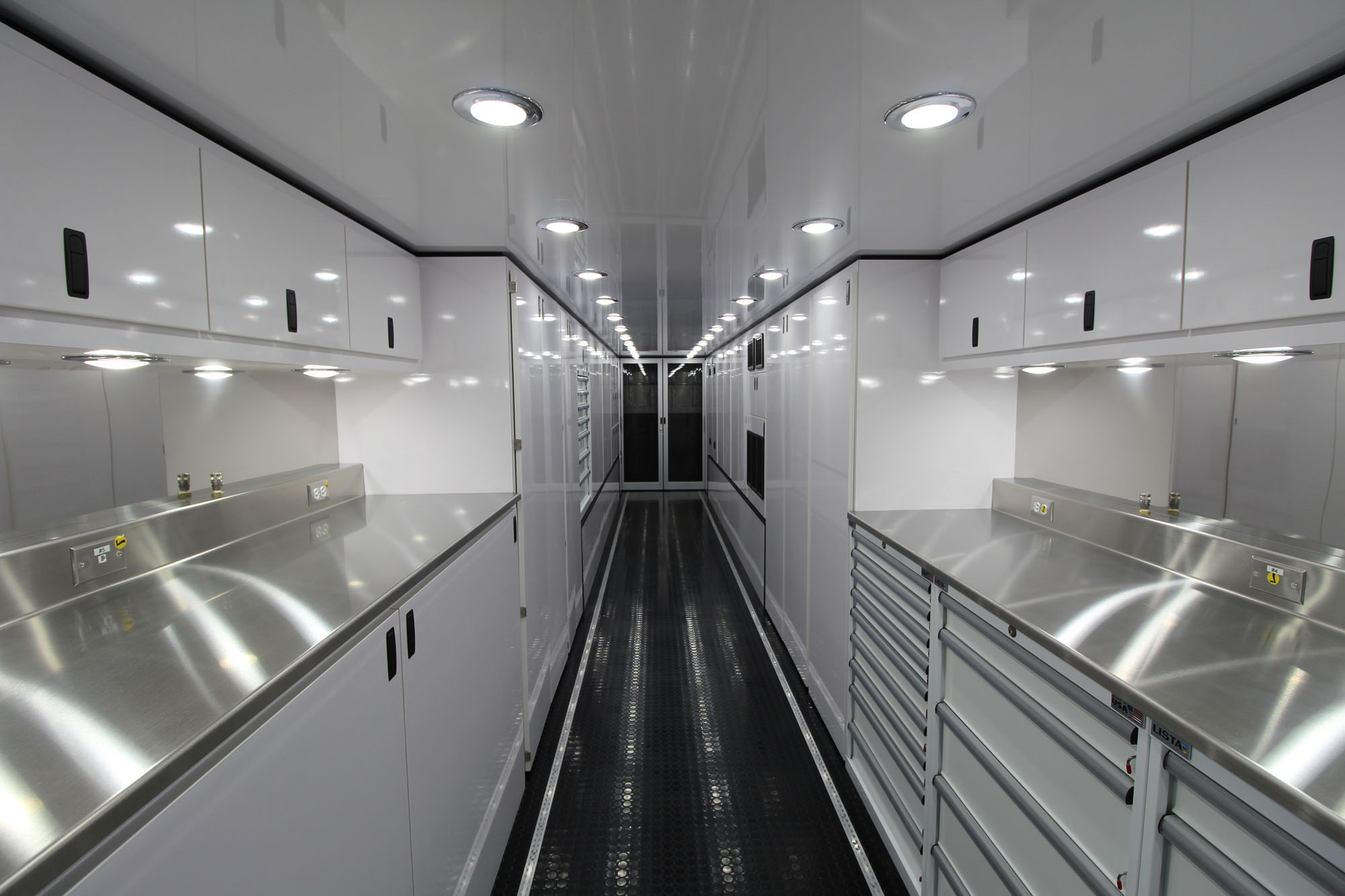 New transporters for Chip Ganassi Racing - Featherlite Trailers